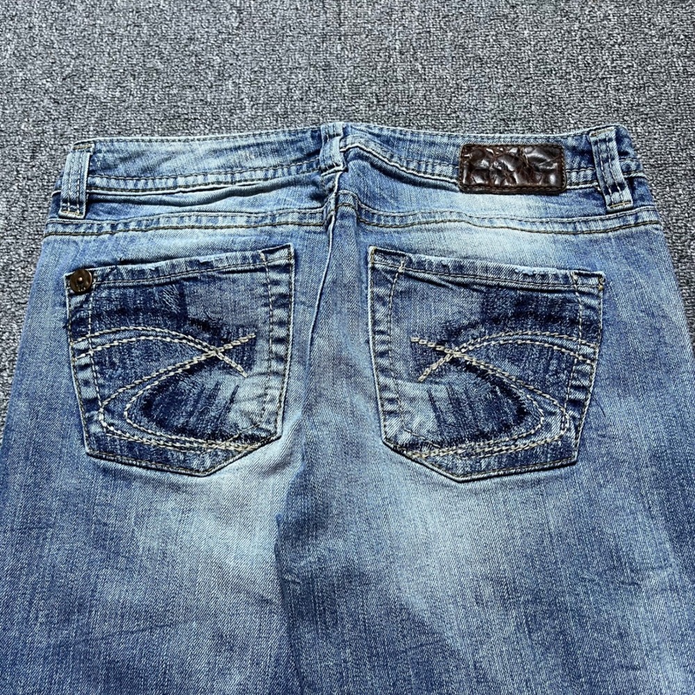 Vintage Silver Jeans Lola Bootcut Jeans Size 28 Blue Light Wash Y2K Low Rise - Picture 5 of 9